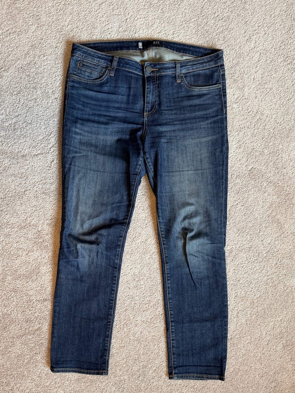 Kut from the Kloth Dark Blue Catherine style boyfriend Jeans